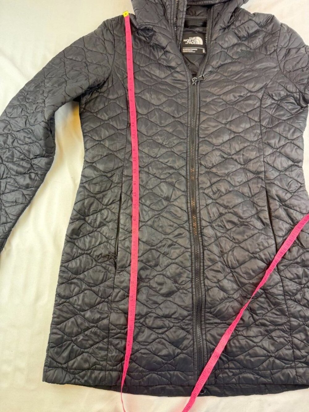 The North Face Black Women's Thermoball Parka Coat Size M - Picture 8 of 9
